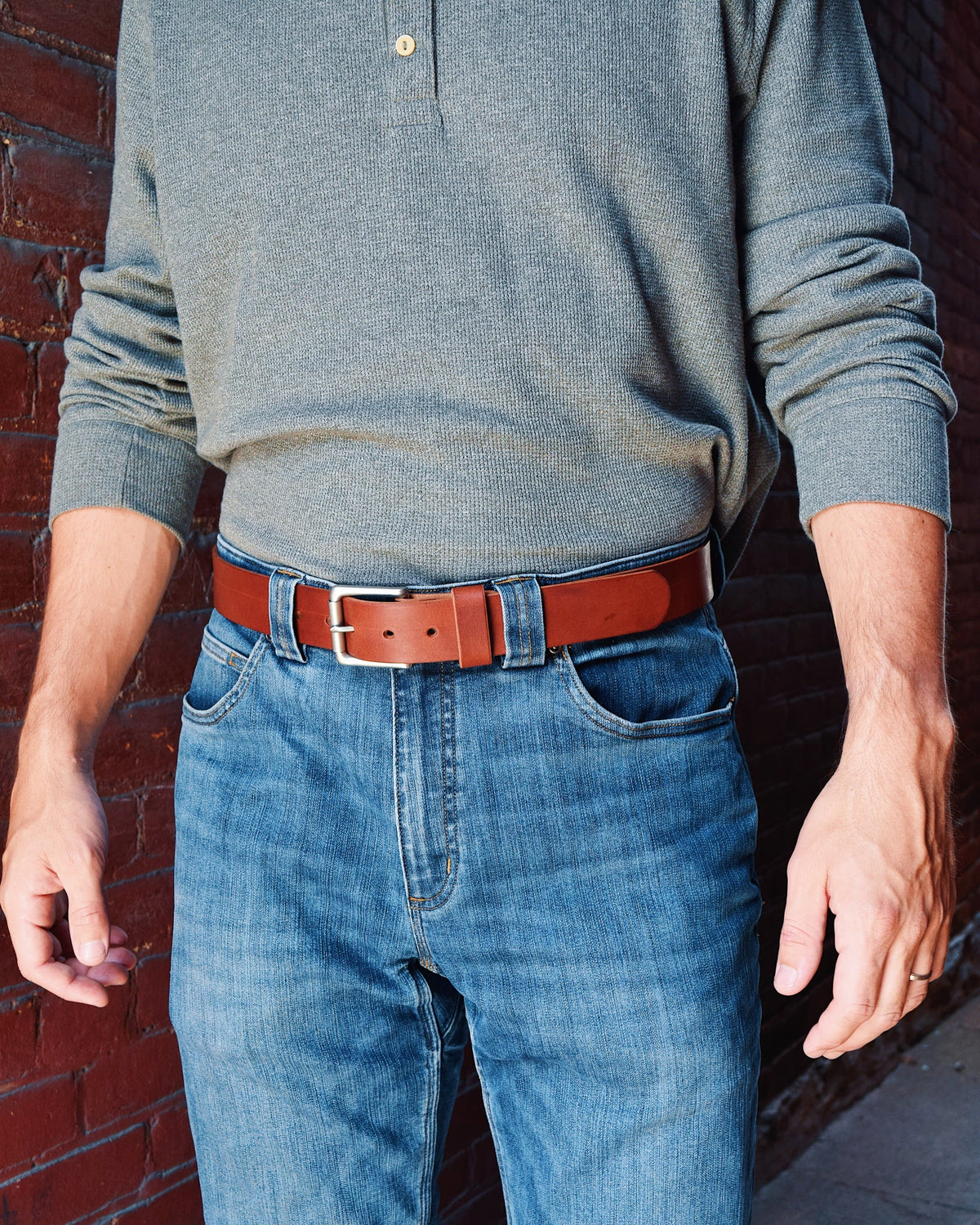 100% Handmade Full-grain Buffalo Leather Belt ( 𝐇𝐚𝐧𝐝𝐦𝐚𝐝𝐞®) - BUY 2 FREE SHIPPING