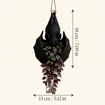 🦇 Gothic Hanging Bat Planter — Dark Botanical Wall Decor