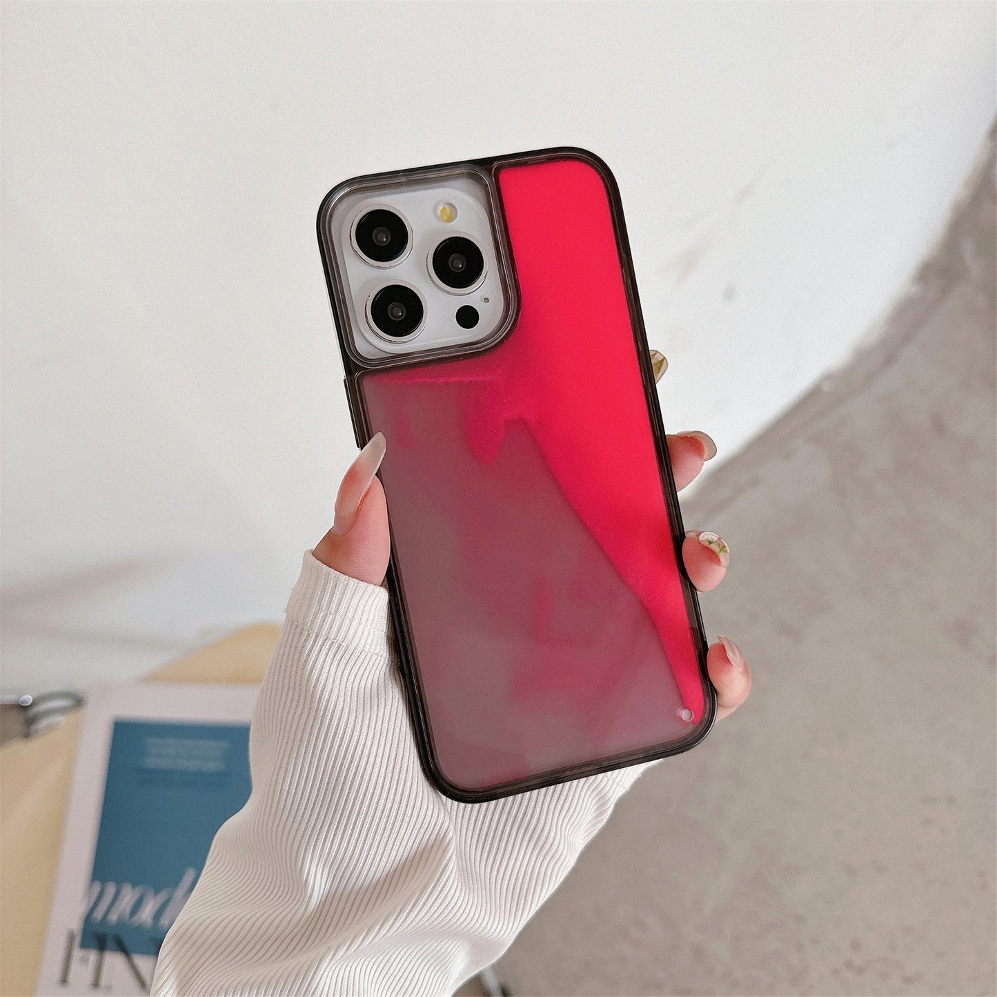 GlaveCase - The Luminous iPhone Case